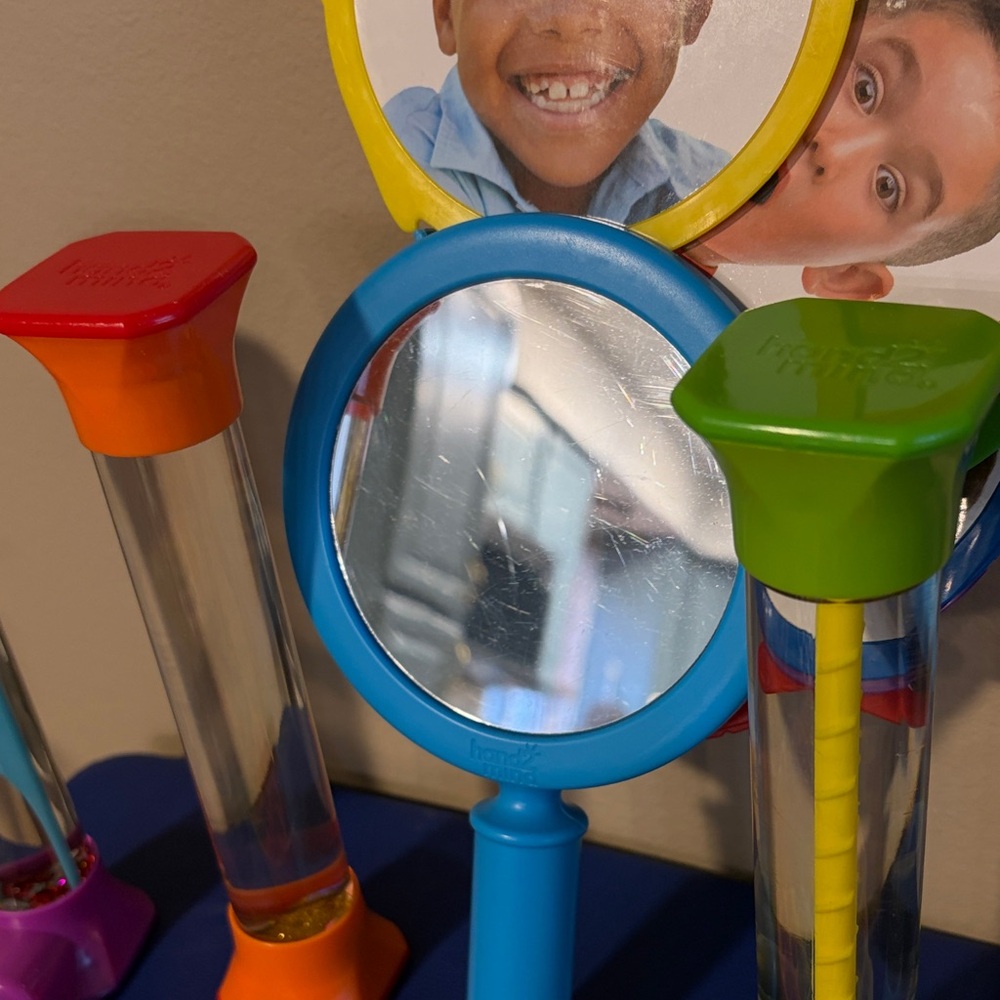 Vibrant Learning Toy Set with Mirror and Pop Fidget - Picture 5 of 8